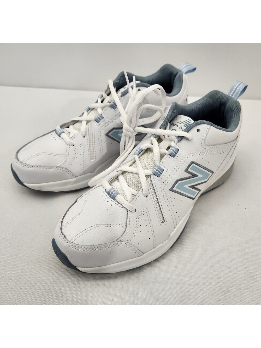 New Balance 608 v5 Women's 9.5 White Blue Athletic Leather Shoes Sneakers